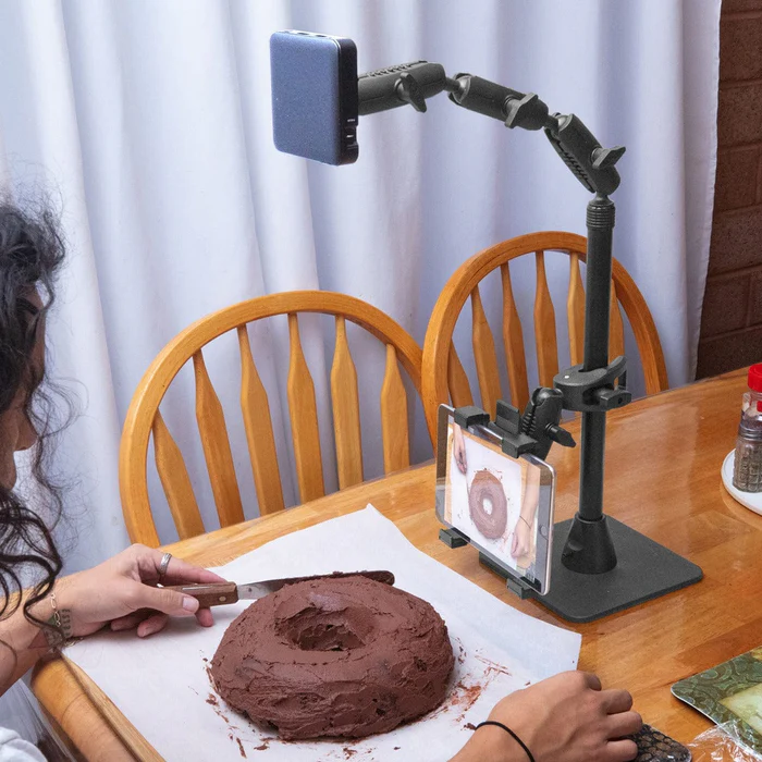 iBOLT Stream Cast Creator mount kit for live streaming and content creation